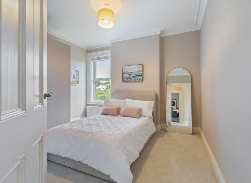 15 Ballymenoch Park, Holywood, BT18 0LP
