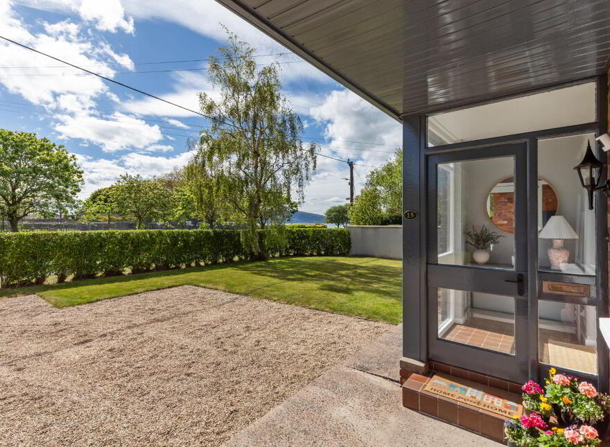 15 Ballymenoch Park, Holywood, BT18 0LP