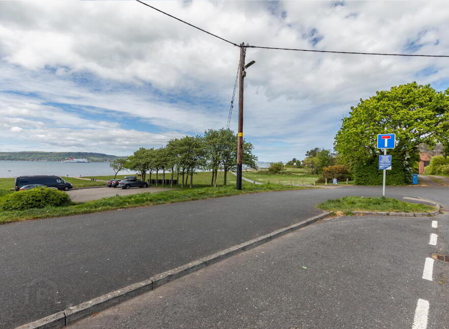 15 Ballymenoch Park, Holywood, BT18 0LP