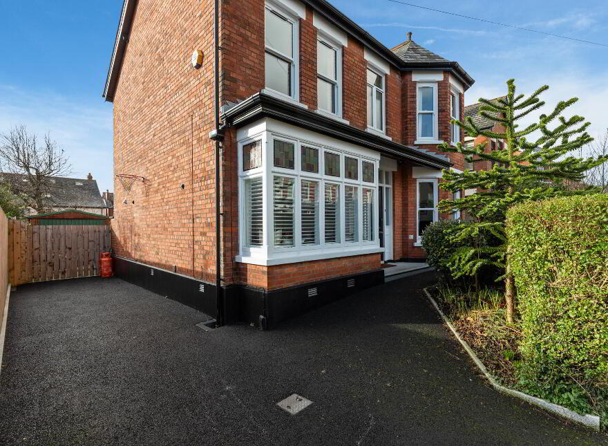 2 Grasmere Gardens, Antrim Road, Belfast, BT15 5EG