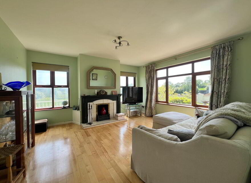 6 Longlands, Clady, Portglenone, BT44 8JU