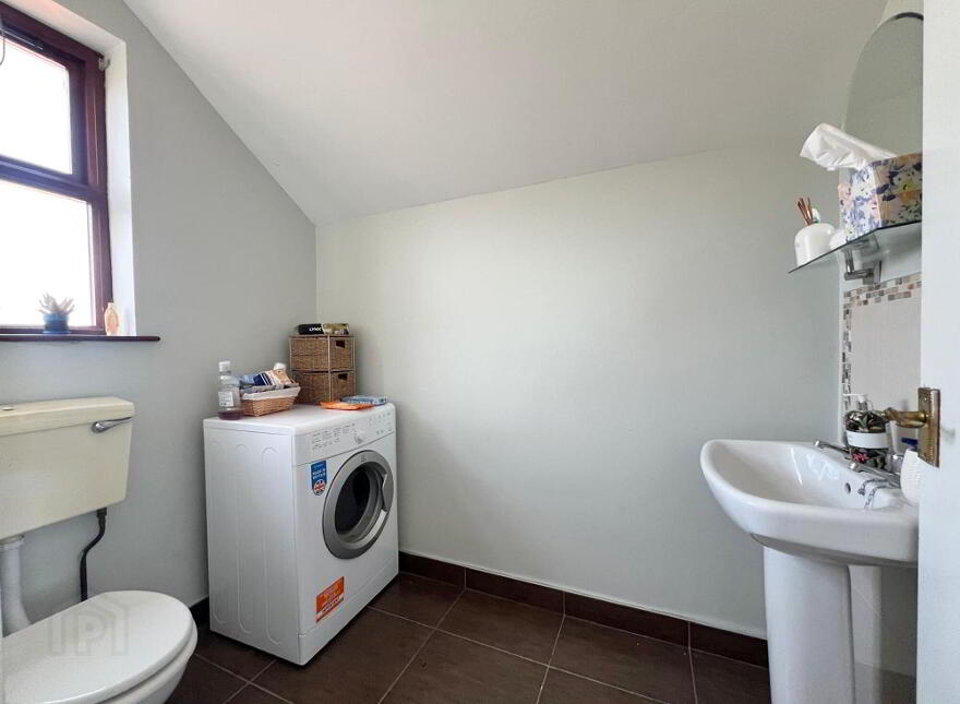 6 Longlands, Clady, Portglenone, BT44 8JU