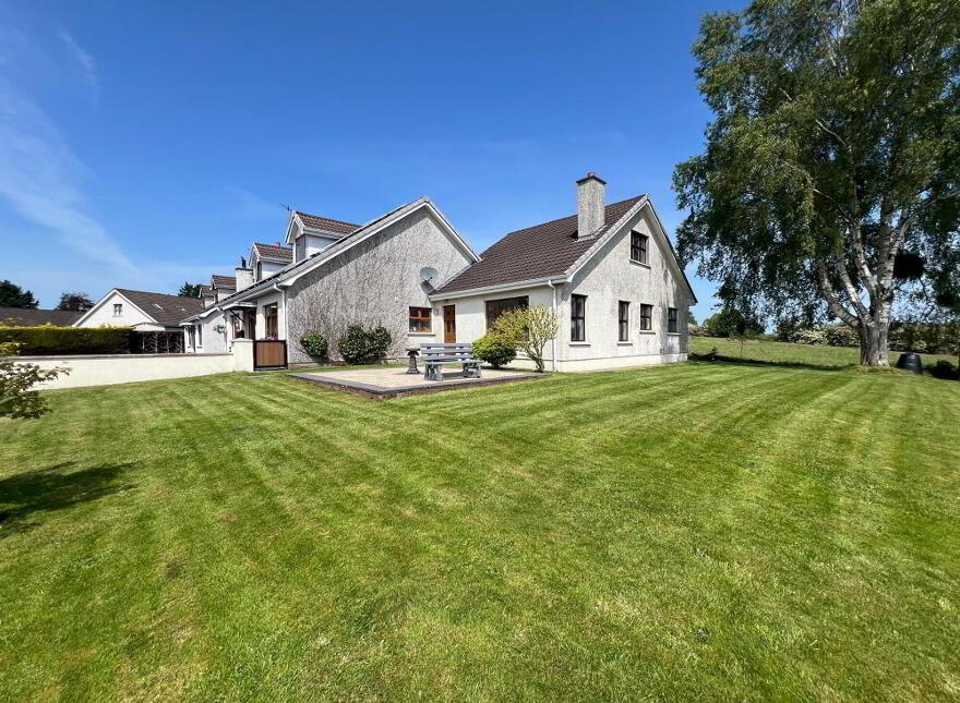6 Longlands, Clady, Portglenone, BT44 8JU