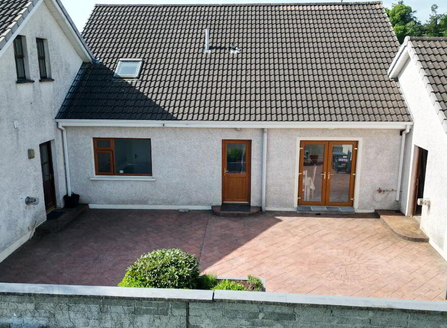 6 Longlands, Clady, Portglenone, BT44 8JU