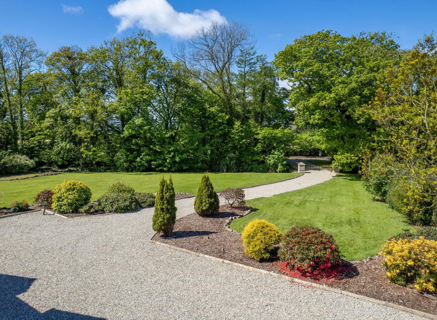 27 Lisconnan Road, Ballymoney, BT53 8AD