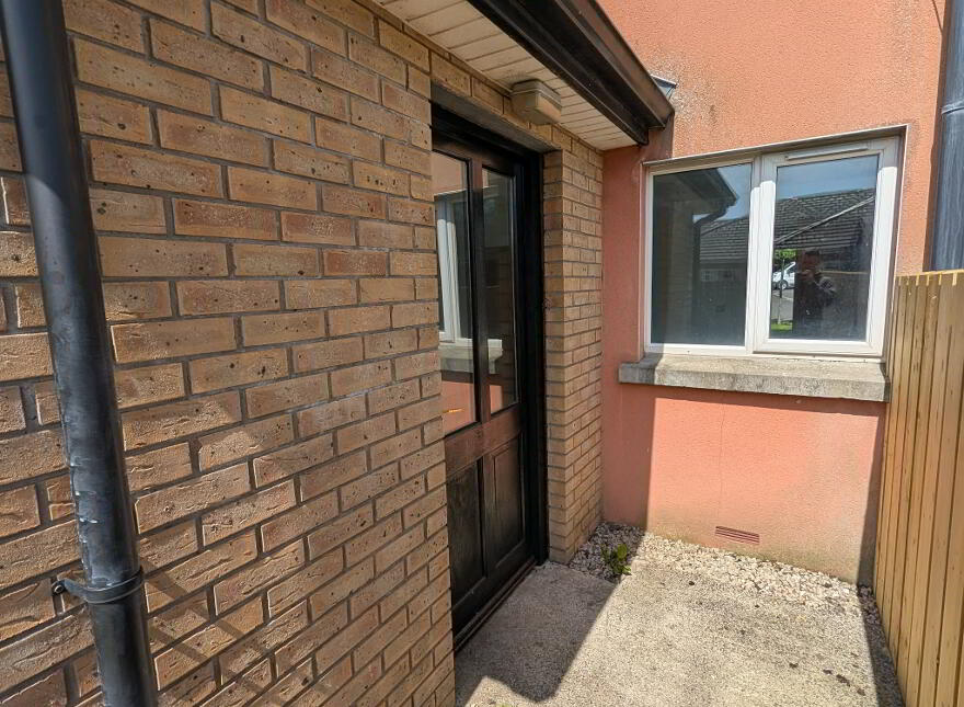 47 Brookmount Court, Coleraine, BT52 2EA