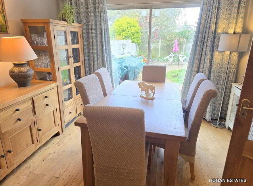 27 Aranleigh Vale, Rathfarnham, Dublin 14, D14E791