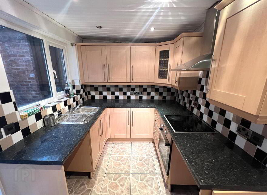 20 Ladbrook Drive, Belfast, BT14 7ND