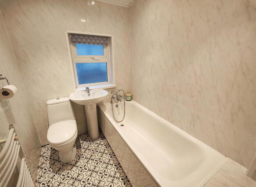 20 Ladbrook Drive, Belfast, BT14 7ND