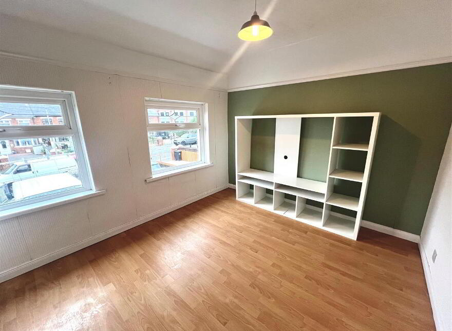 20 Ladbrook Drive, Belfast, BT14 7ND
