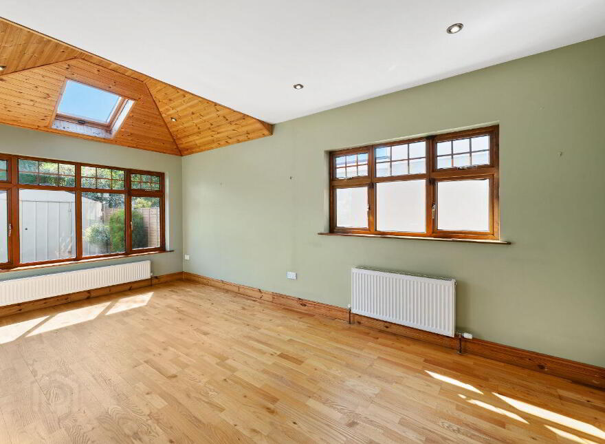 Briardale, 50 Browningstown Park West, Ballinlough, T12E4C2