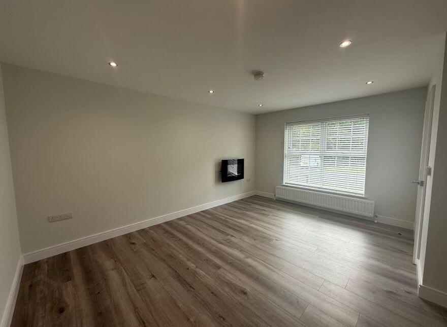 35 Bellmont Hall Drive, Antrim, BT41 1DL
