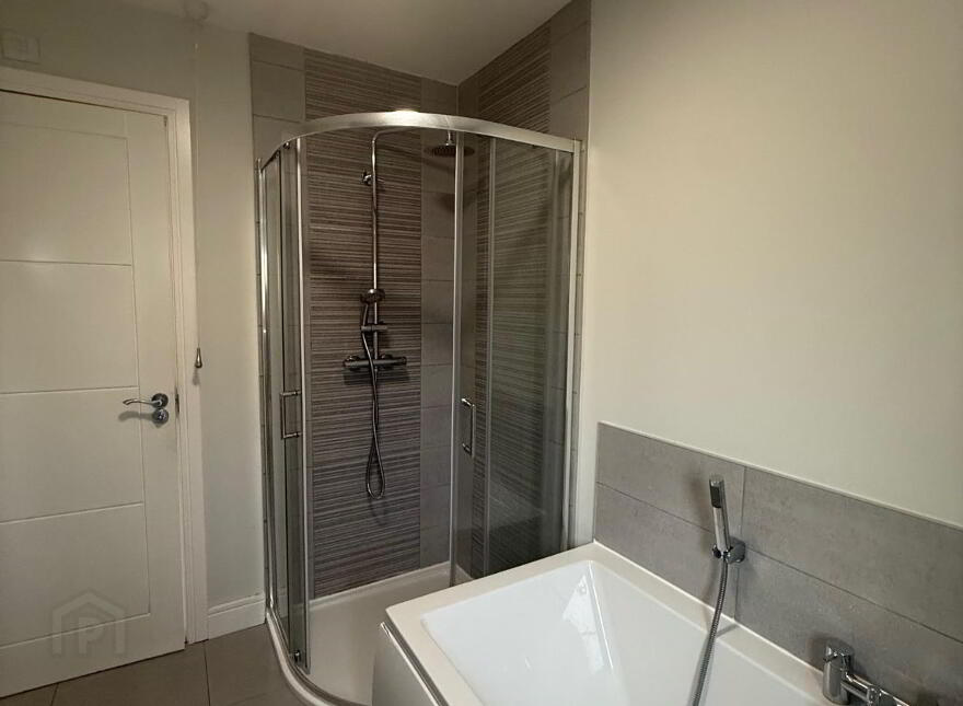 35 Bellmont Hall Drive, Antrim, BT41 1DL