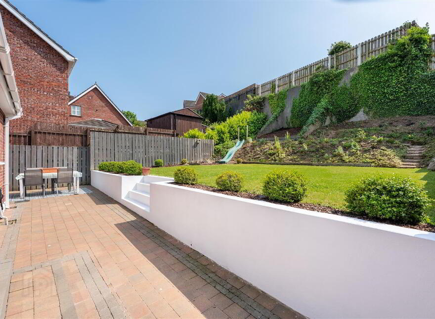 27 Castlehill, Comber, BT23 5XA