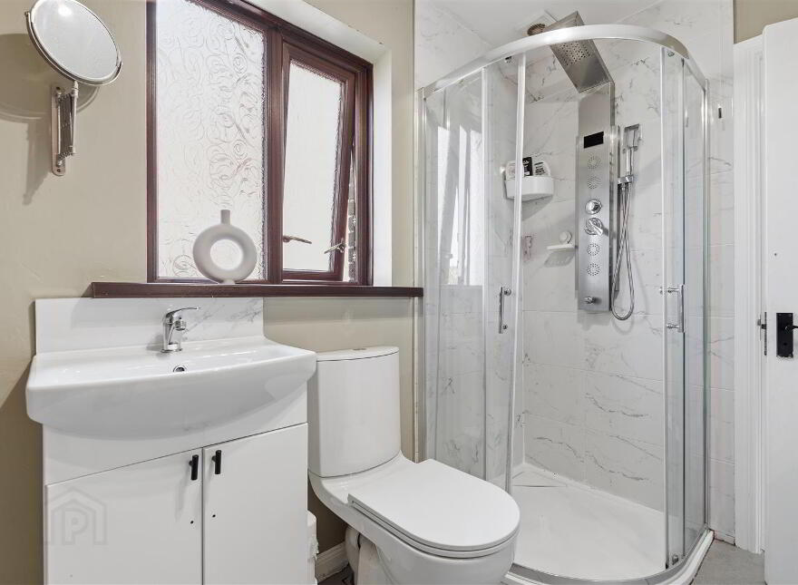 27 Castlehill, Comber, BT23 5XA