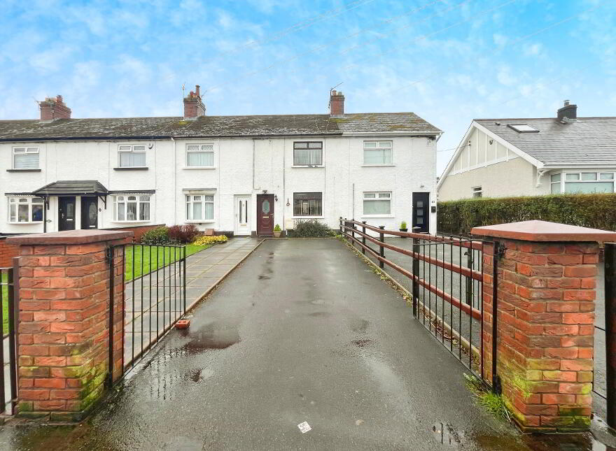 86 Moss Road, Lambeg, Lisburn, BT27 4NU