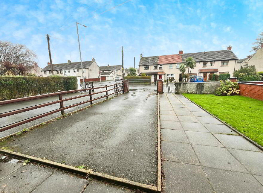 86 Moss Road, Lambeg, Lisburn, BT27 4NU
