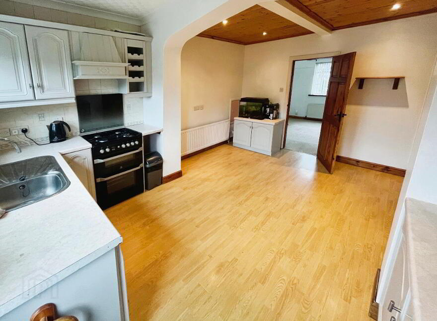 86 Moss Road, Lambeg, Lisburn, BT27 4NU