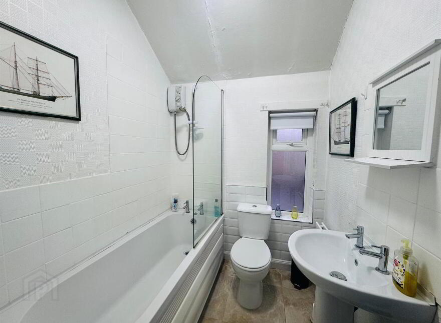 17 Roulston Avenue, Waterside, L'Derry, BT47 6EW