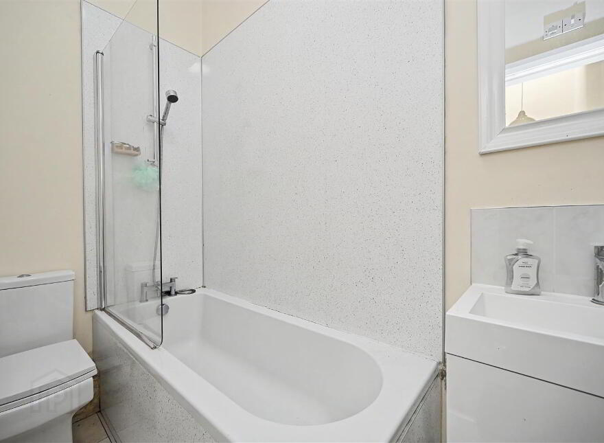 Flat 3, 1a Ethel Street, Belfast, BT9 7FT