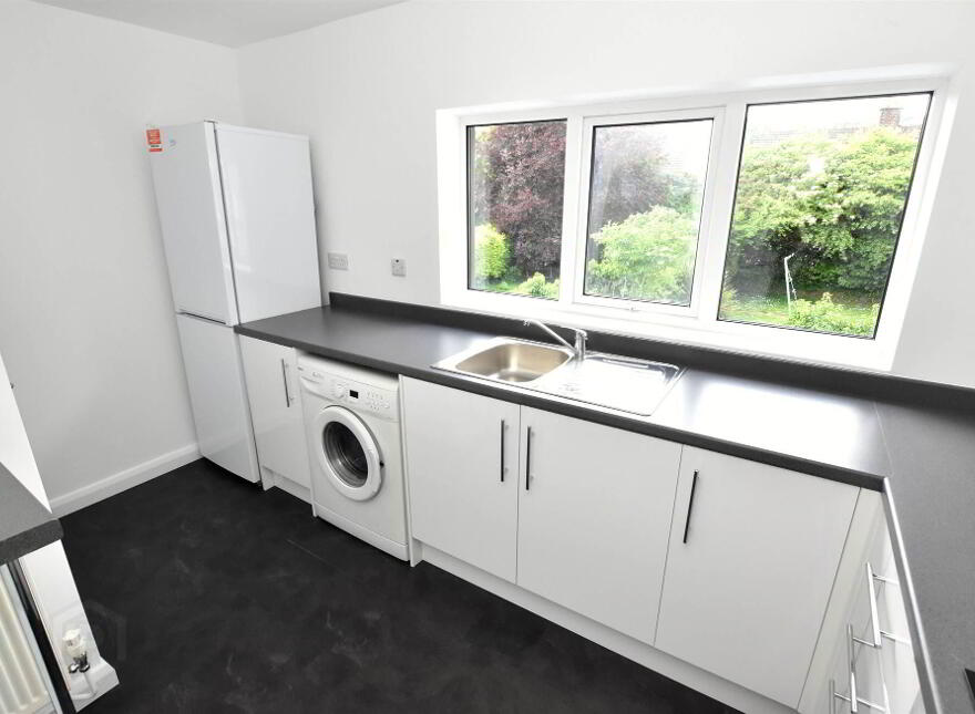3D Rathmullan Drive, Newtownards, BT23 4QE