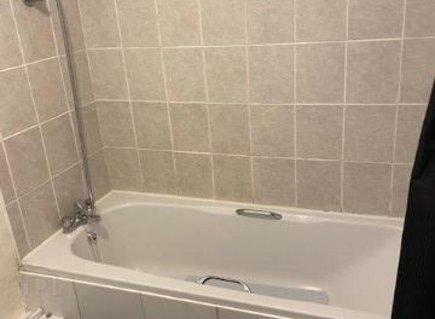 5 Foyle View, Strand Road, Derry, BT48 7NS