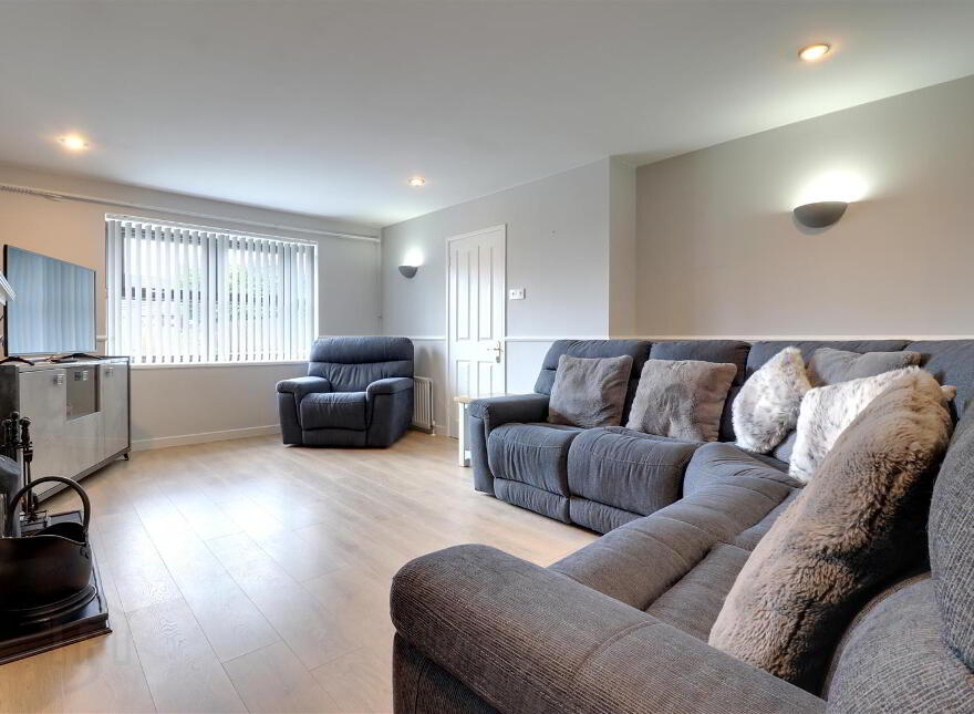 22 Heron Park, Newtownards, BT23 8WJ
