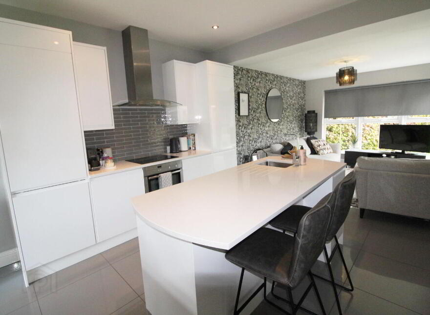 5 Island Halt, Greenisland, Carrickfergus, BT38 8ZU