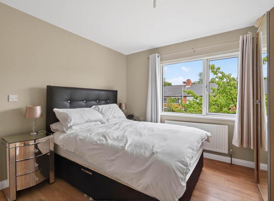 63 Priory Park, Belfast, BT10 0AG