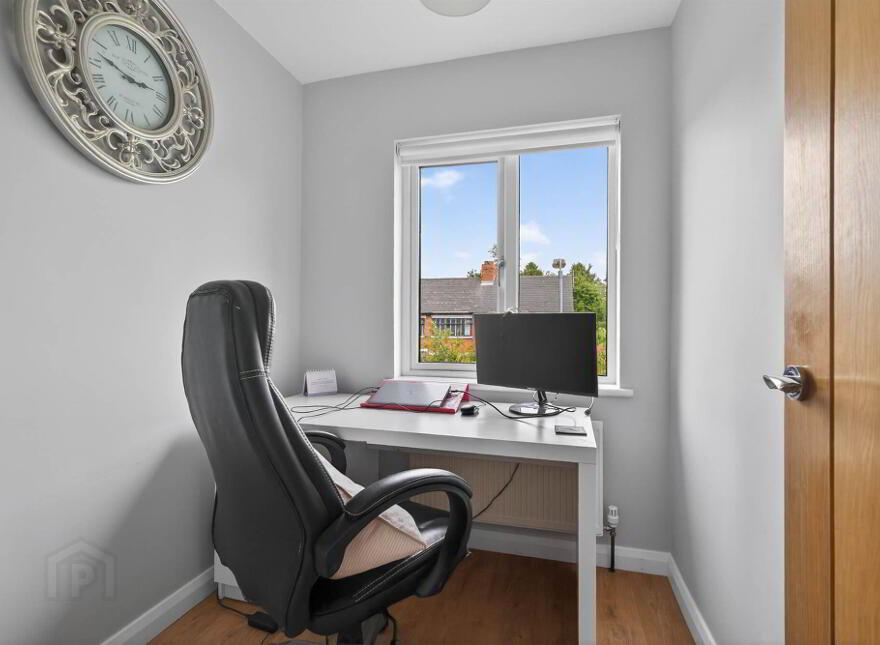 63 Priory Park, Belfast, BT10 0AG