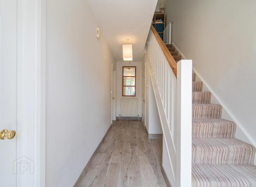 33 Strathearn Lane, Belfast, BT4 2BT