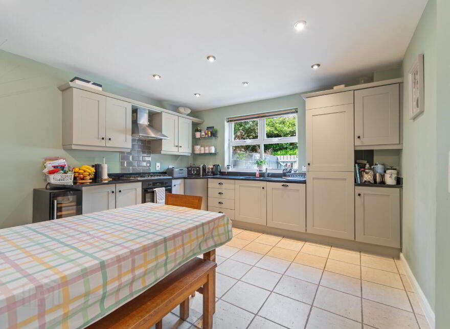 33 Strathearn Lane, Belfast, BT4 2BT