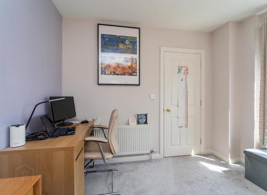 33 Strathearn Lane, Belfast, BT4 2BT
