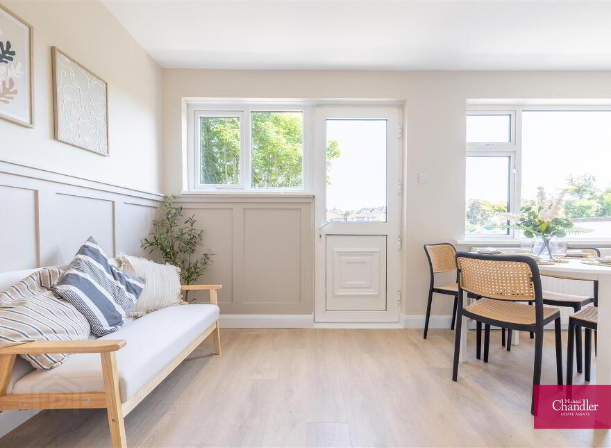 36 Burnside Avenue, Belfast, BT8 6HW