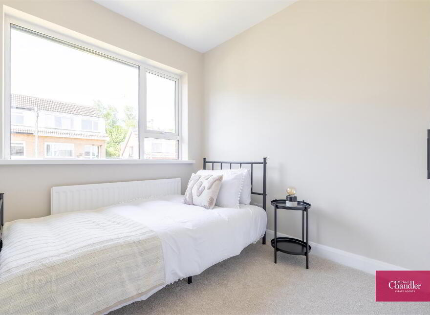 36 Burnside Avenue, Belfast, BT8 6HW