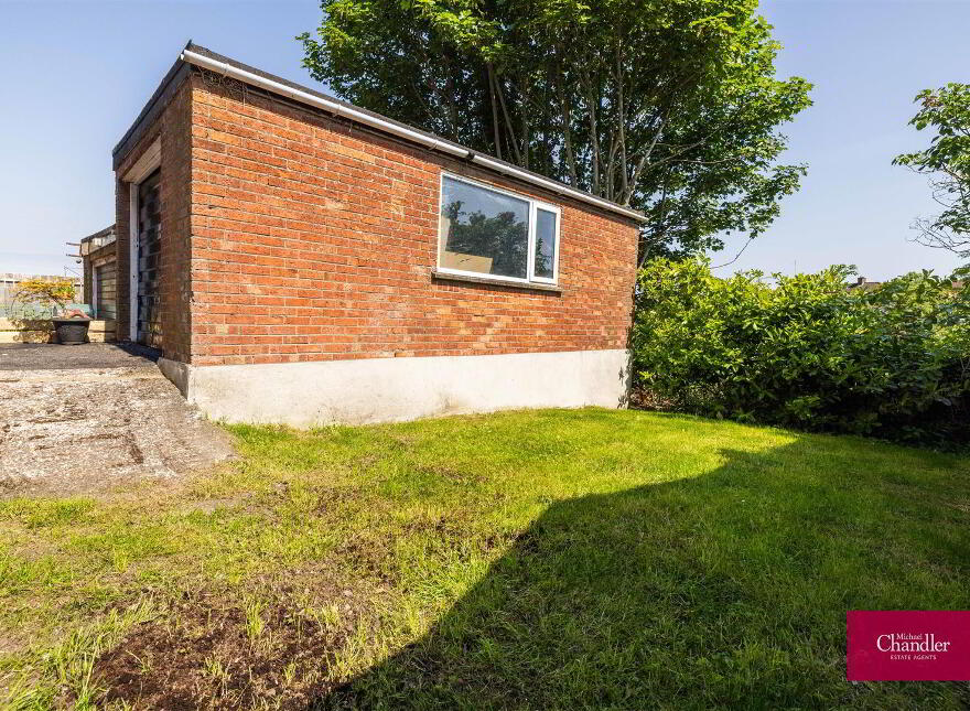 36 Burnside Avenue, Belfast, BT8 6HW
