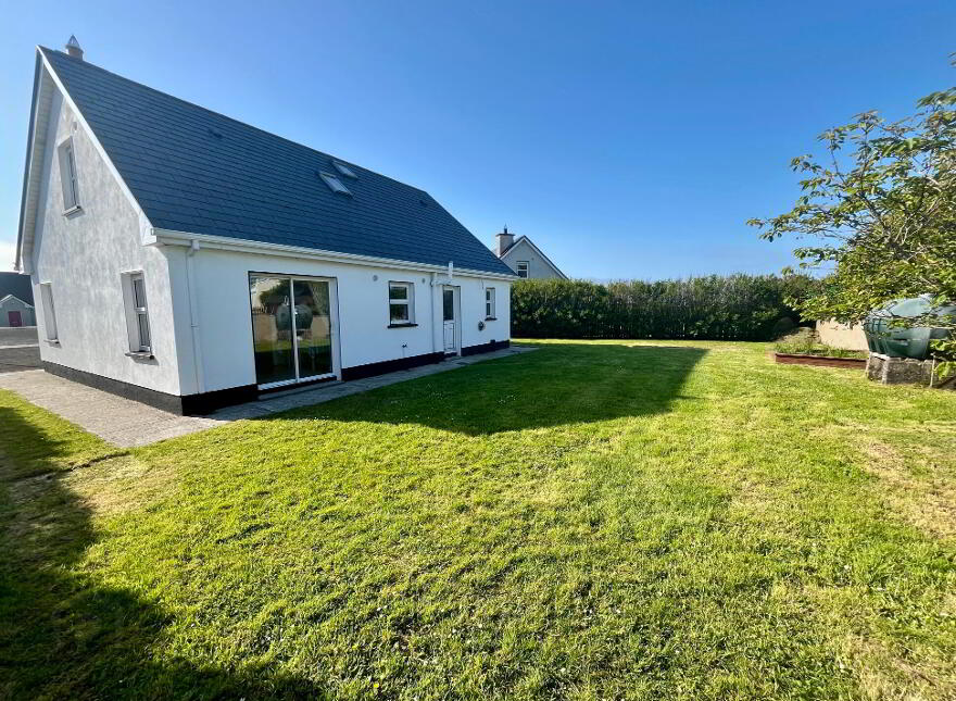 13 Cluainín Na Mbó, Enniscrone, F26W925
