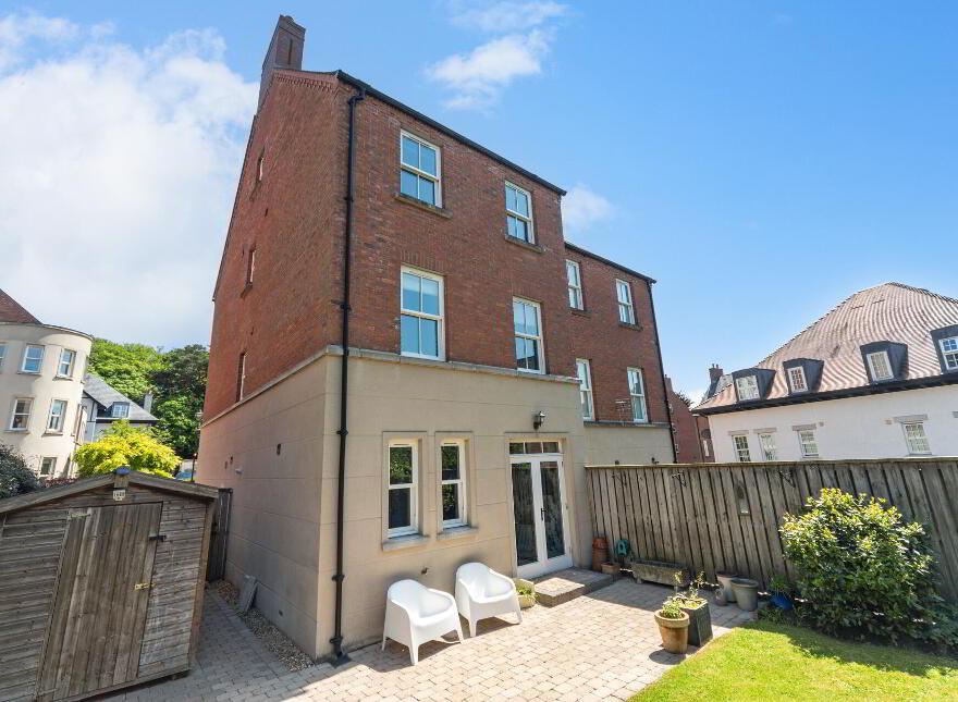 7 Danesfort Park Central, Belfast, BT9 7RE