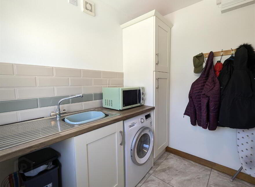 36 Sawhill Park, Annalong, Newry, BT34 4GP