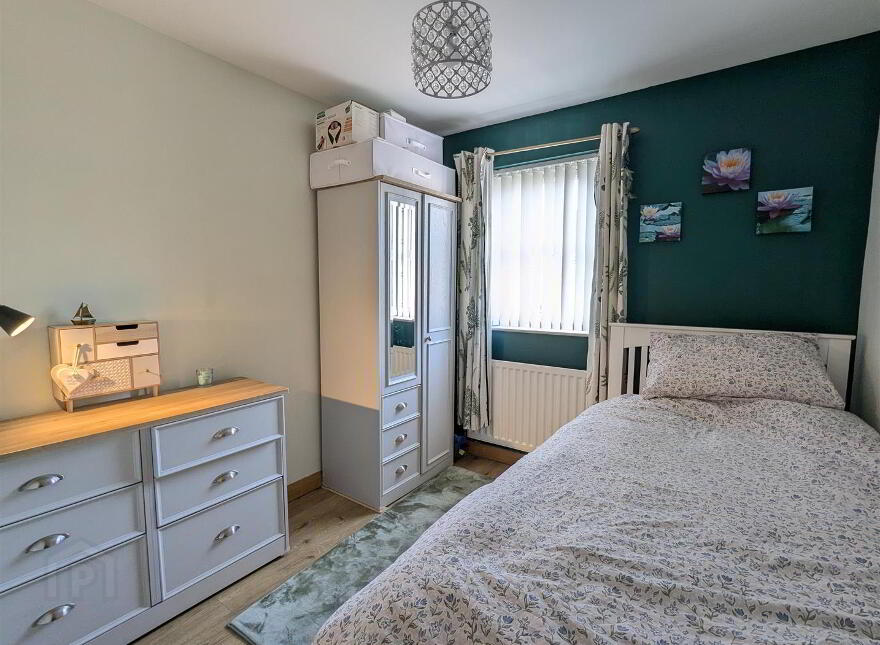 36 Sawhill Park, Annalong, Newry, BT34 4GP