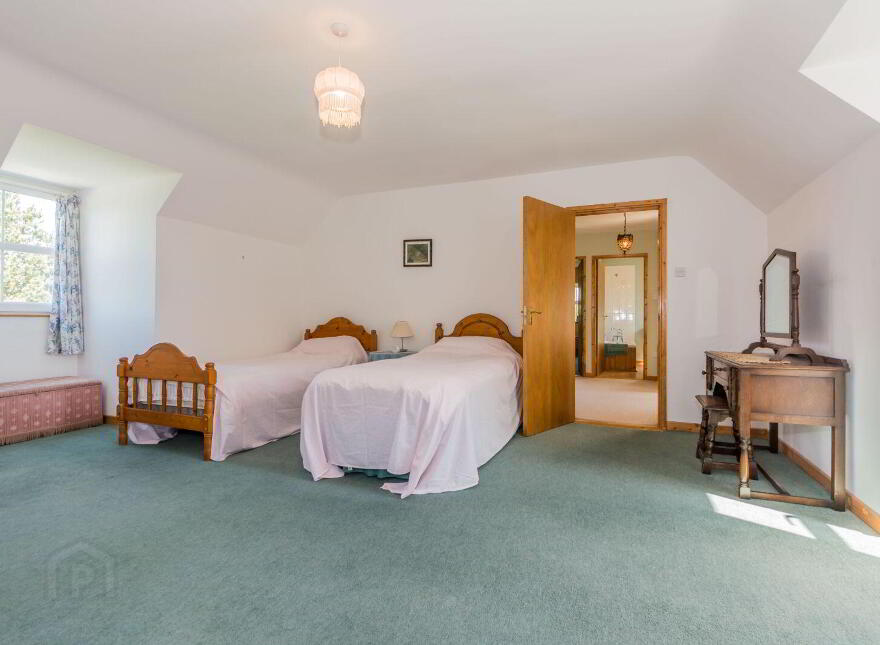 Colleras, Goleen, Crookhaven, P81VN12