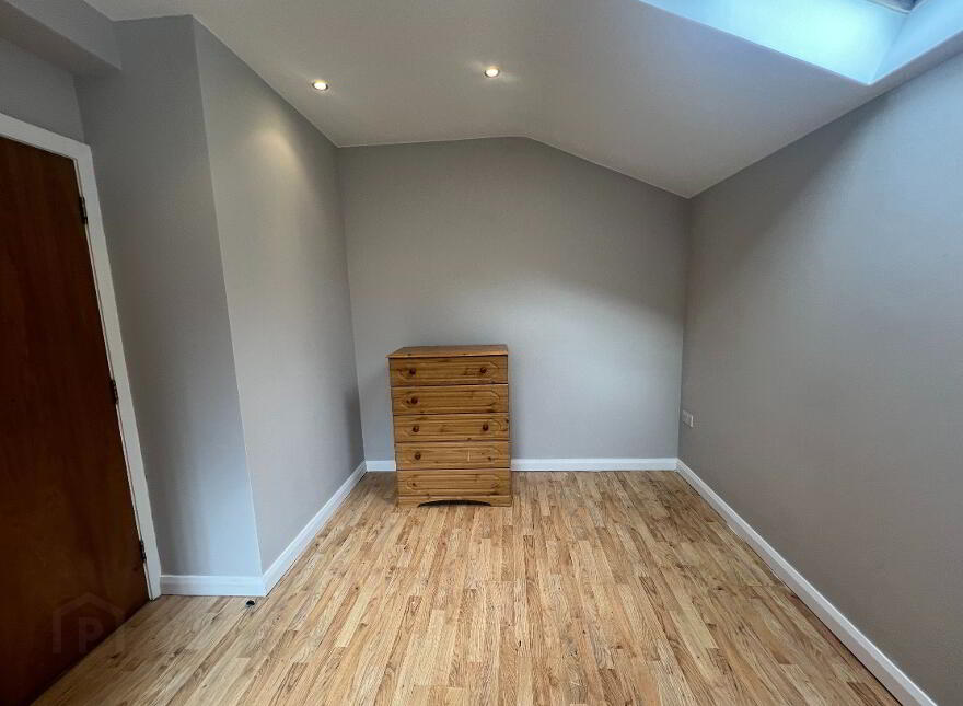 Unit 4, 36 Cliftonville Avenue, Belfast, BT14 6BX