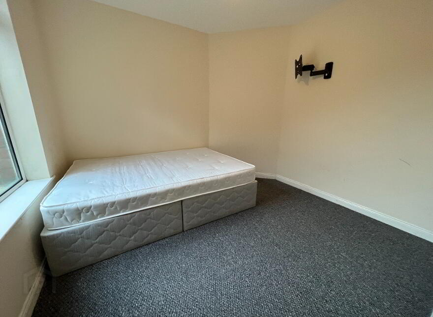 Unit 2, 121 Cliftonville Road, Belfast, BT14 6LP