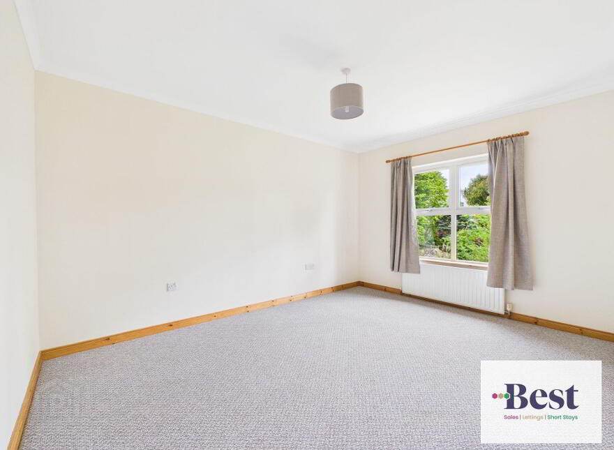 16 Brustin Lee, Ballygally, Larne, BT40 2QA