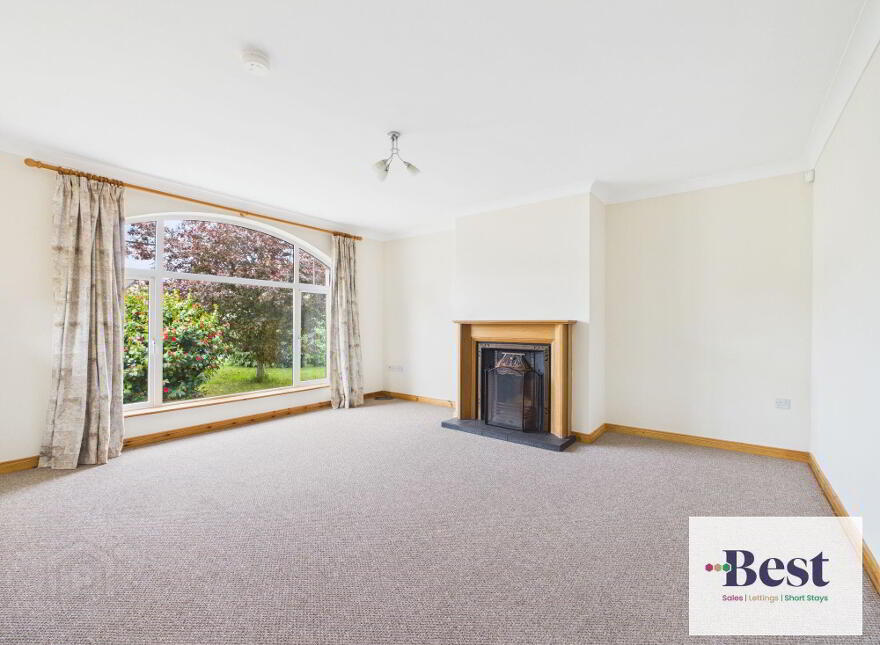 16 Brustin Lee, Ballygally, Larne, BT40 2QA