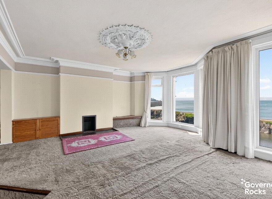 34 Seacliff Road, Bangor, BT20 5EY