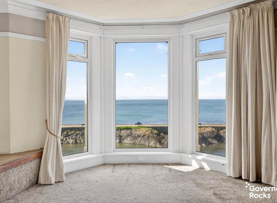 34 Seacliff Road, Bangor, BT20 5EY