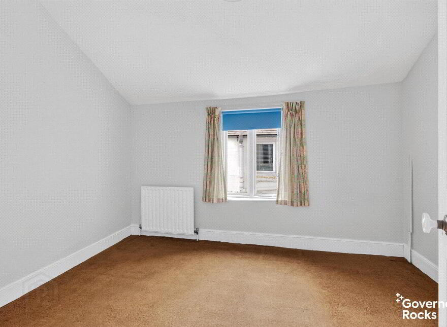 34 Seacliff Road, Bangor, BT20 5EY