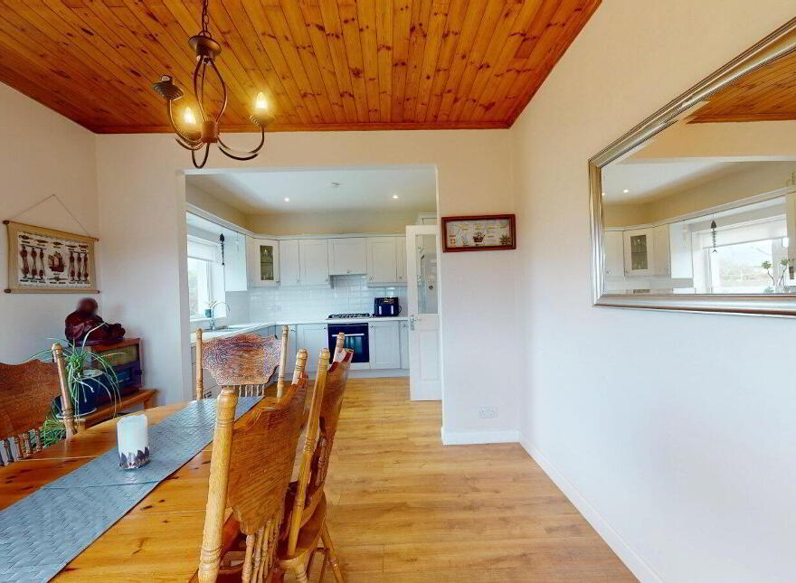 Templetown, Templetown, Y34KF58