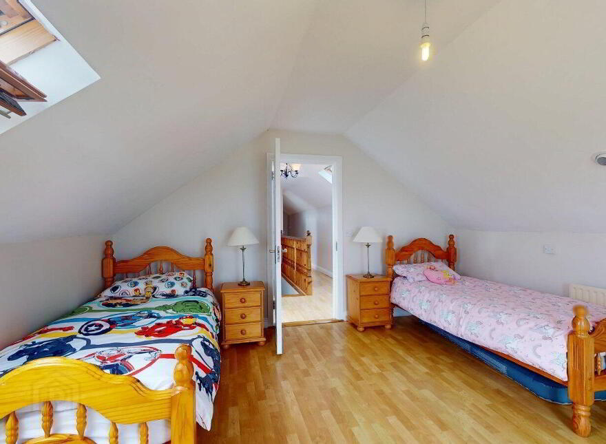 Templetown, Templetown, Y34KF58